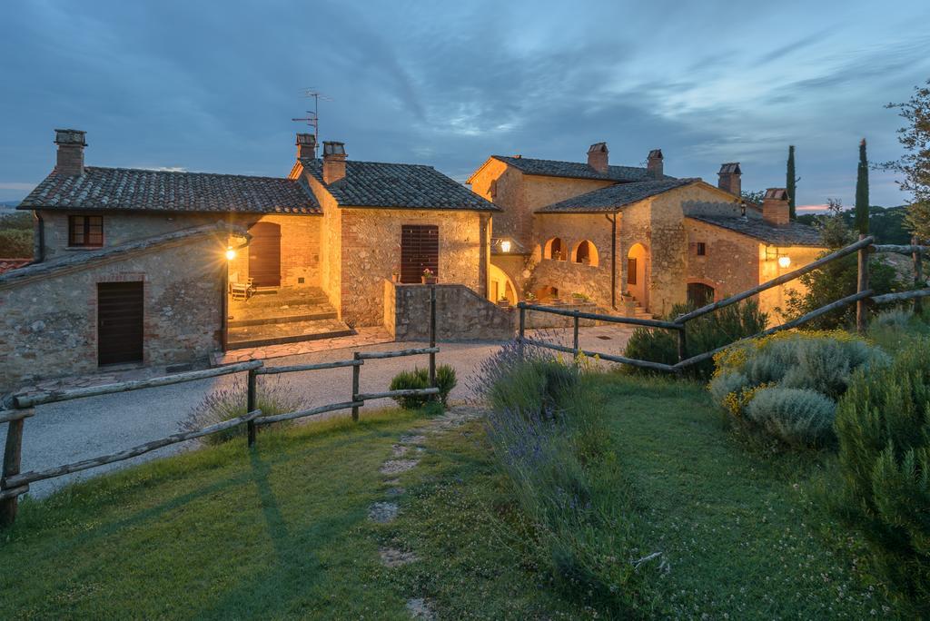Agriturismo Cerreto Πιέντσα Εξωτερικό φωτογραφία
