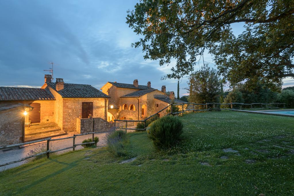 Agriturismo Cerreto Πιέντσα Εξωτερικό φωτογραφία