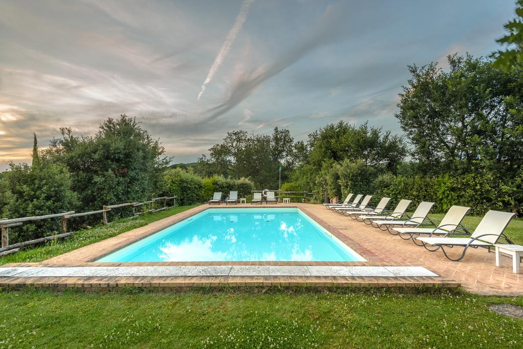 Agriturismo Cerreto Πιέντσα Εξωτερικό φωτογραφία