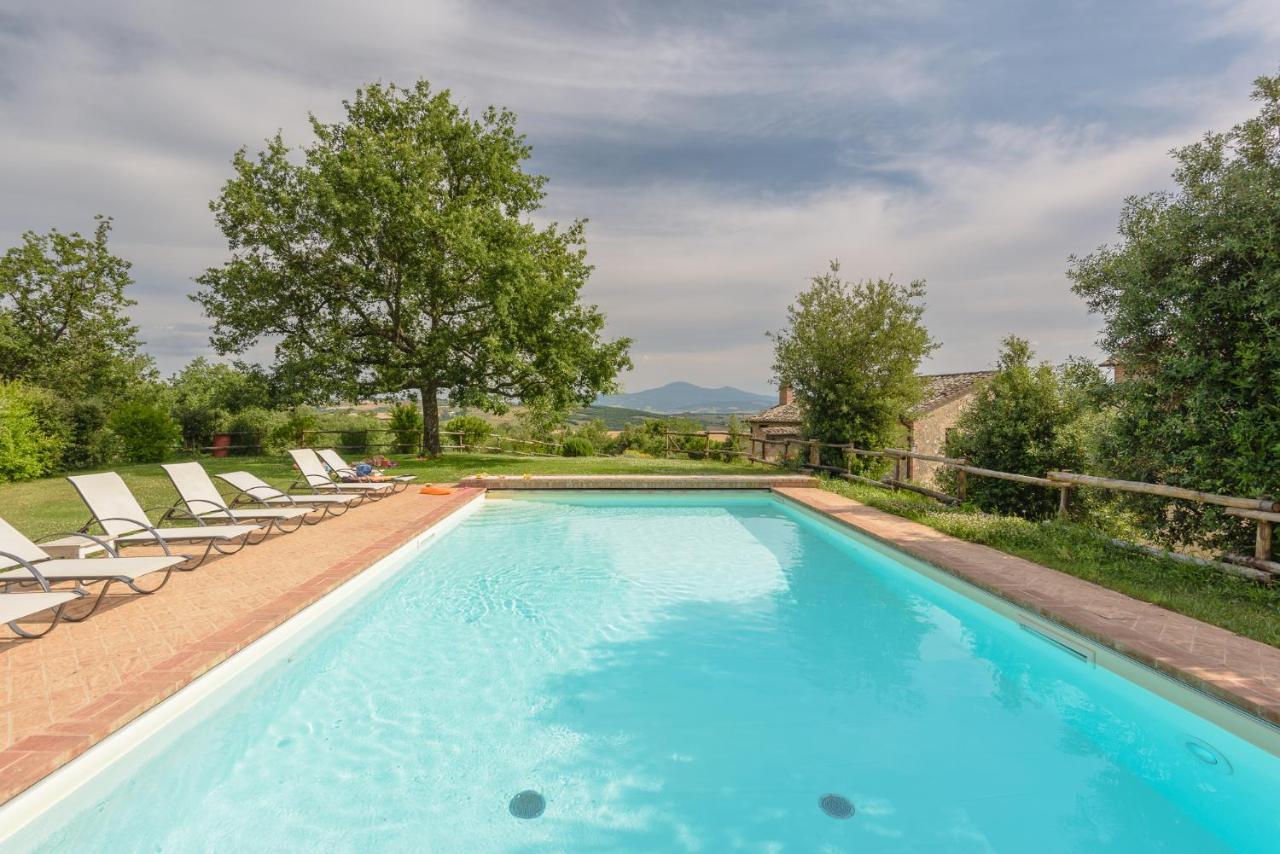 Agriturismo Cerreto Πιέντσα Εξωτερικό φωτογραφία